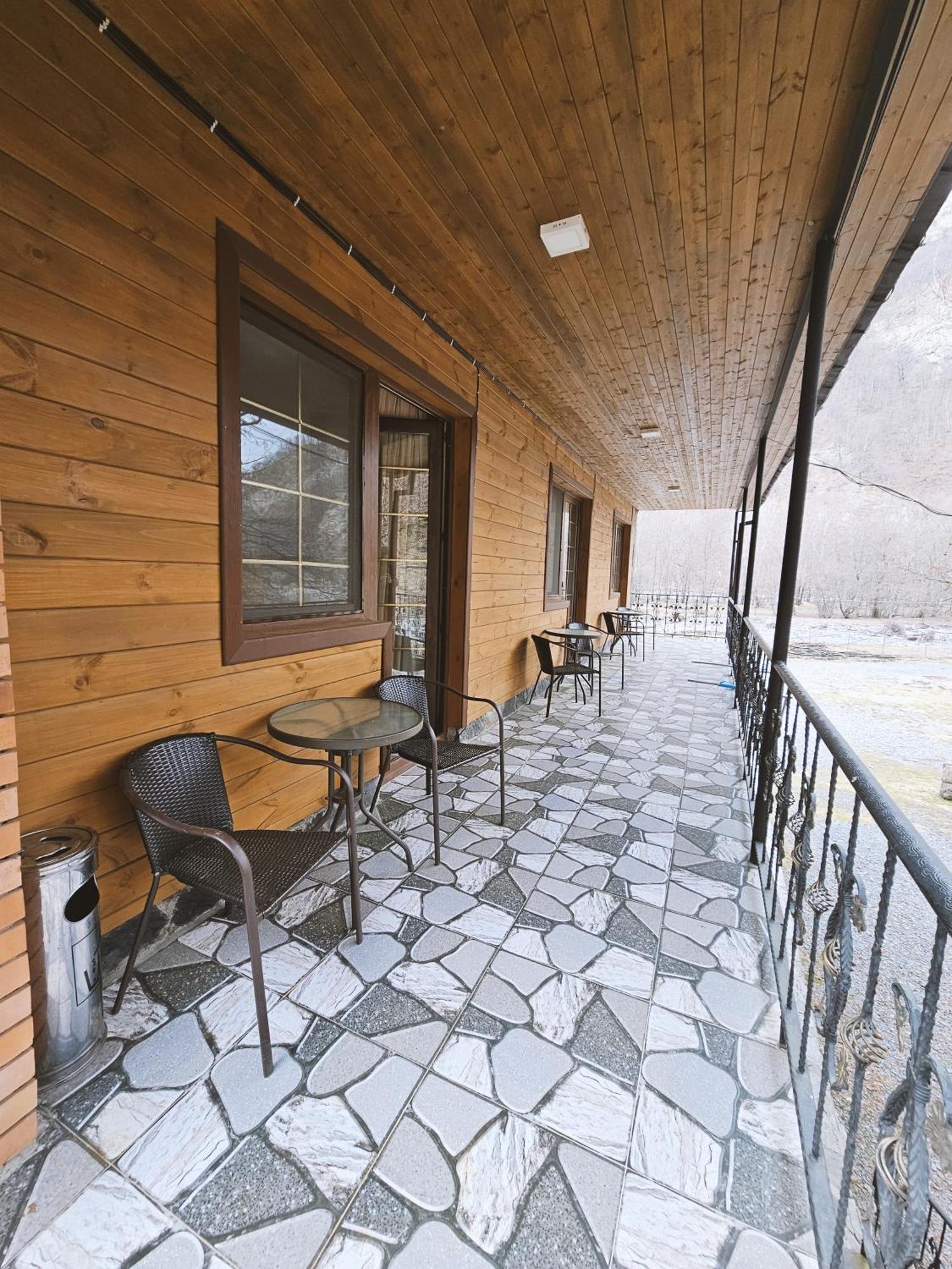 فندق Tourist Complex Khomi Ch'argali المظهر الخارجي الصورة