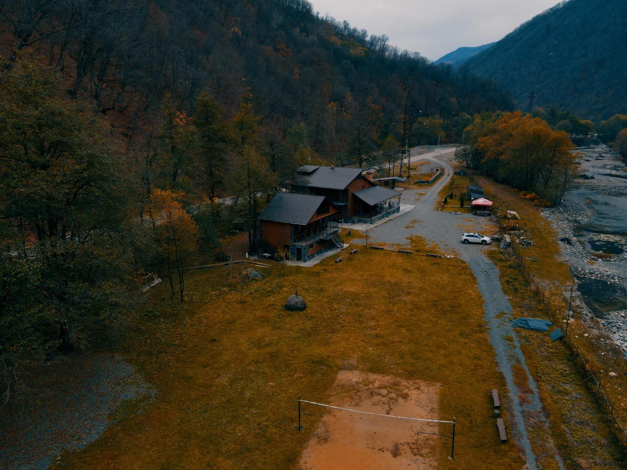 فندق Tourist Complex Khomi Ch'argali المظهر الخارجي الصورة