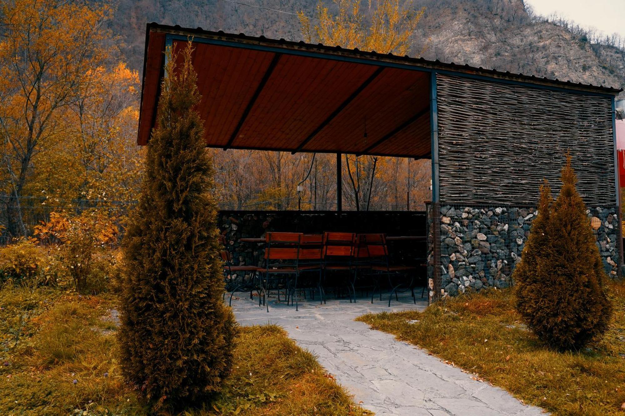 فندق Tourist Complex Khomi Ch'argali المظهر الخارجي الصورة