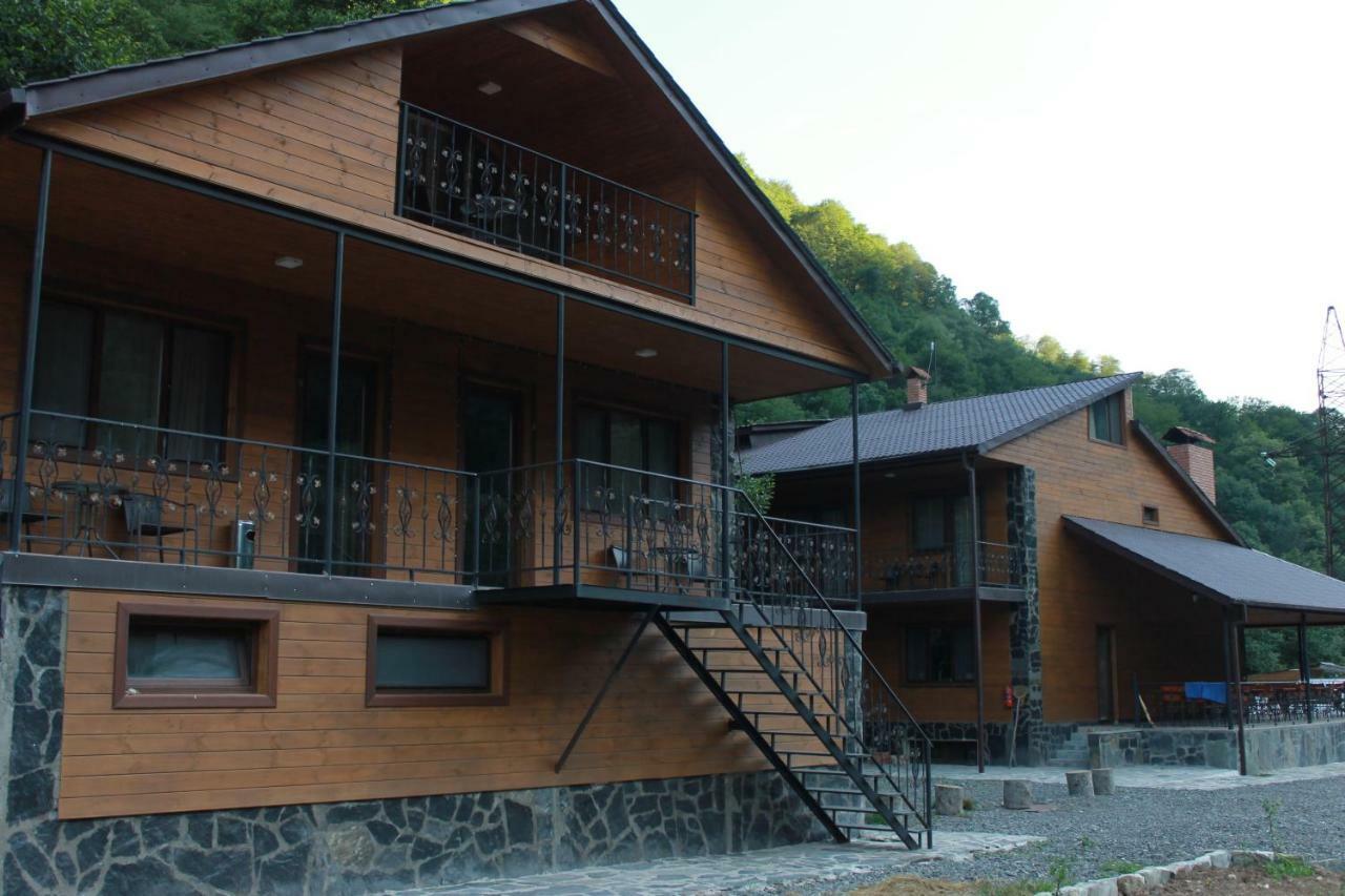 فندق Tourist Complex Khomi Ch'argali المظهر الخارجي الصورة