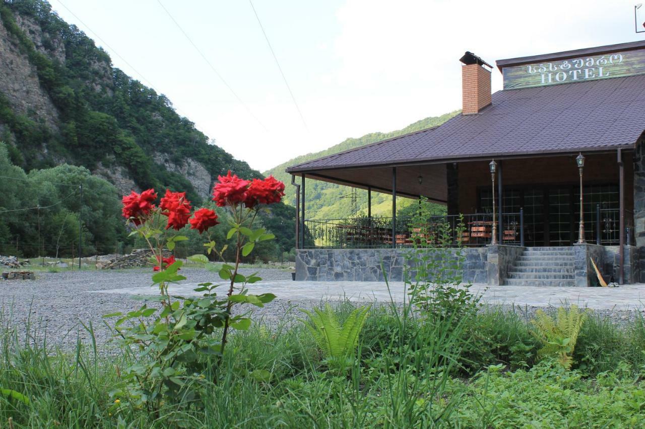 فندق Tourist Complex Khomi Ch'argali المظهر الخارجي الصورة