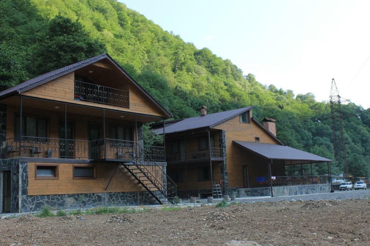 فندق Tourist Complex Khomi Ch'argali المظهر الخارجي الصورة